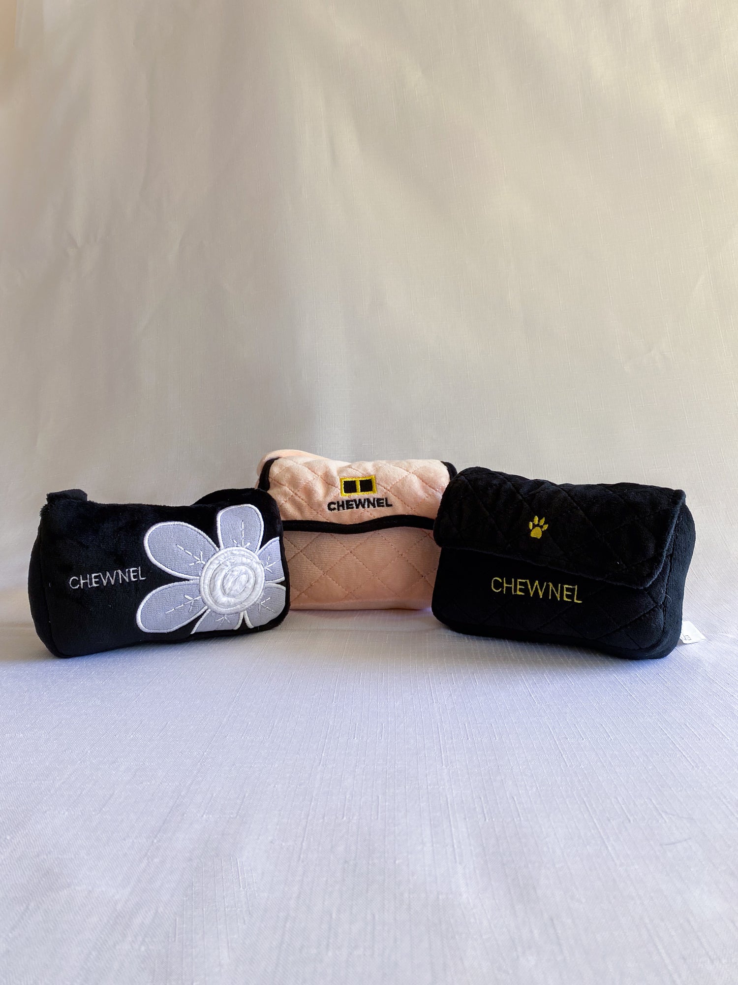 Chewel Purse Pack