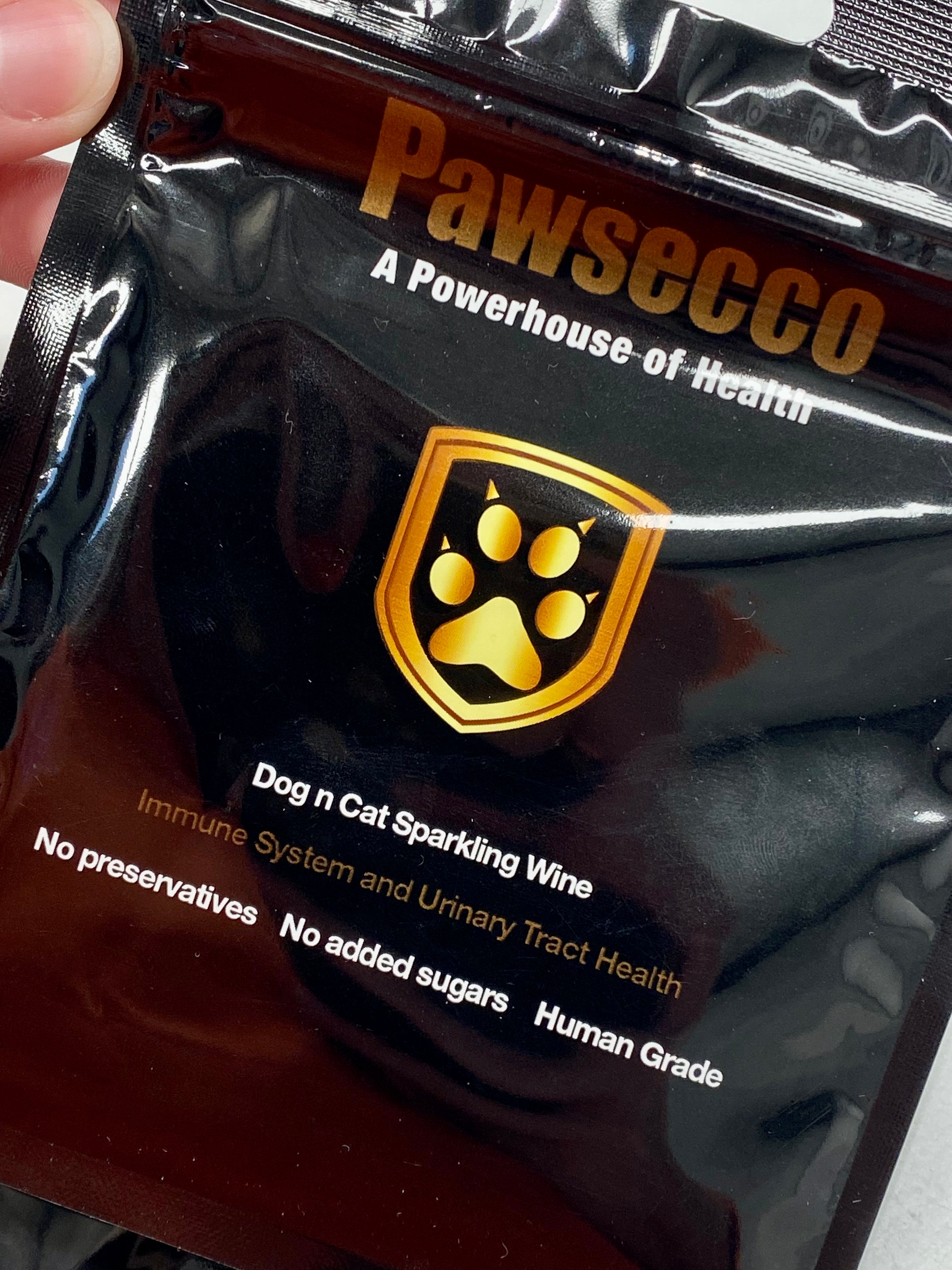 Pawsecco