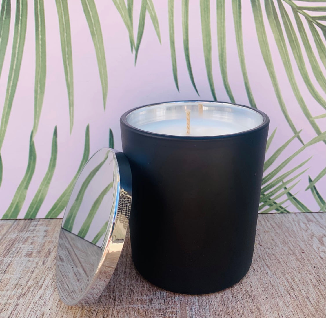 XXL Black and Silver Candle